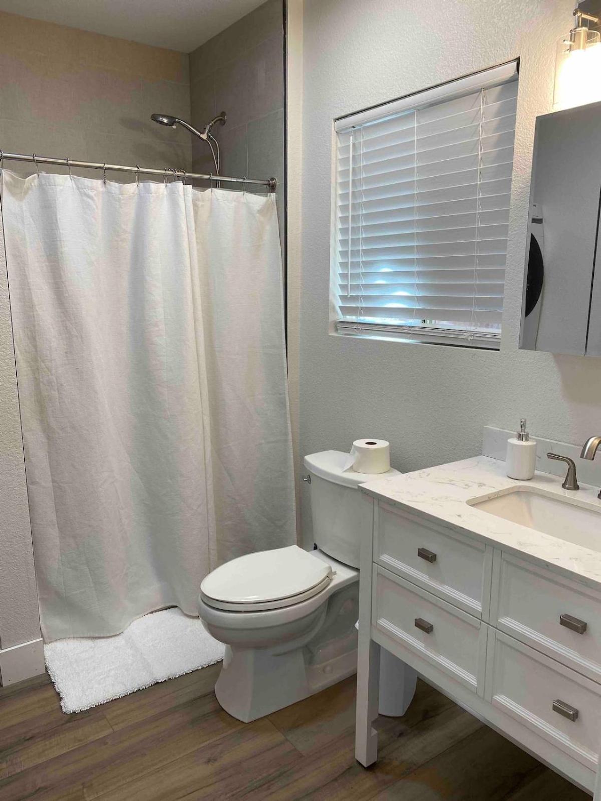 Country Charmer Single Story Cottage Pet Friendly Loomis Exterior photo